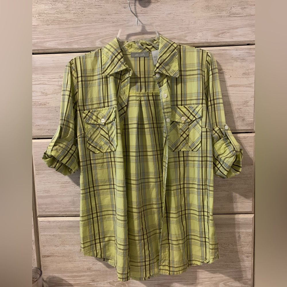Delia’s Top; Green; Small - Picture 2 of 3